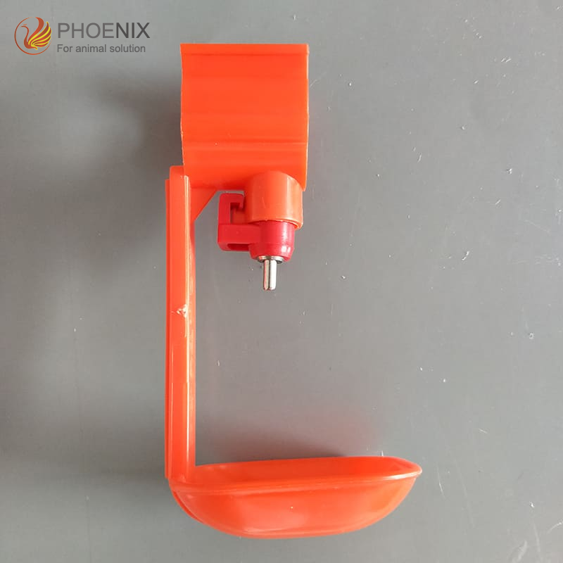 drinker with cup0080 bebedero con taza0080