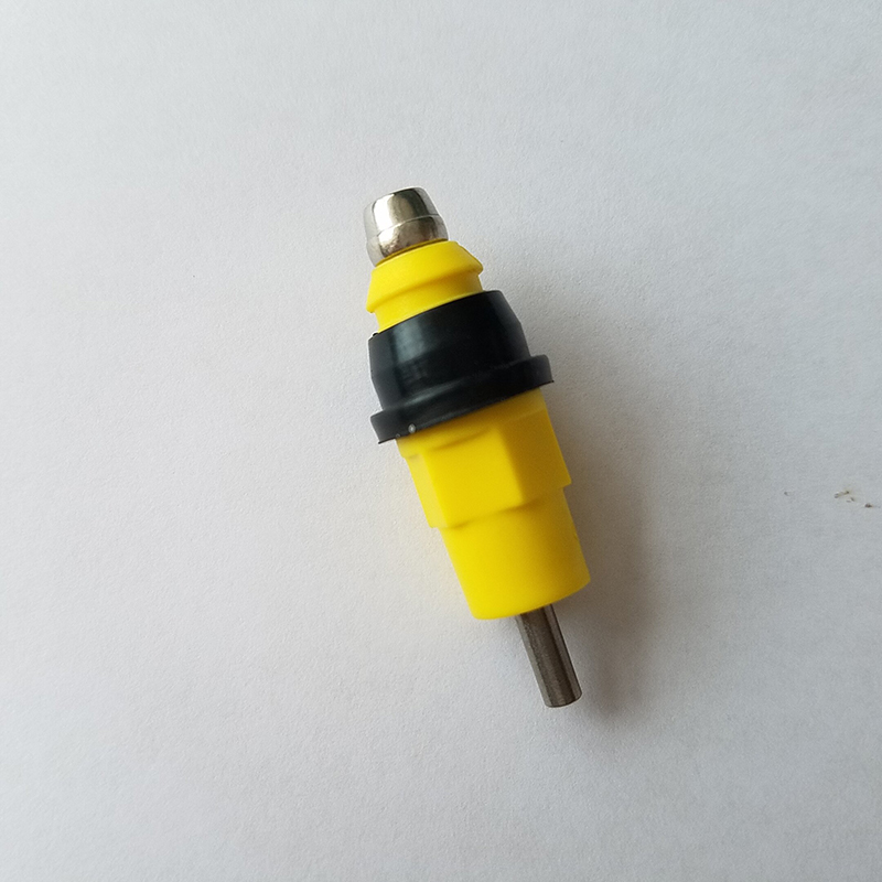 nipple drinker   bebedero con tetina de goma698