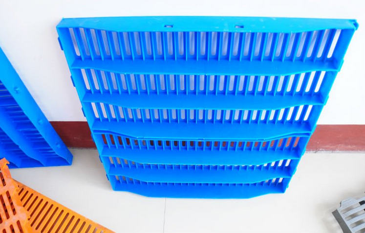 Sistema de pisos de plástico para aves de corral con tablero de fugas de estiércol de cerdo Ph-115