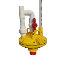 Regulador de presión de agua de plástico para líneas de bebederos de pollo Regulador de presión de bebedero de agua de plástico para aves de corral Regulador de presión de retroceso de color amarillo Ph-151