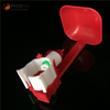 Bebedero de plástico para tetina, bebedero con vaso de goteo, bebedero de tetina para agua para aves de corral con vasos de goteo colgantes, PH-35